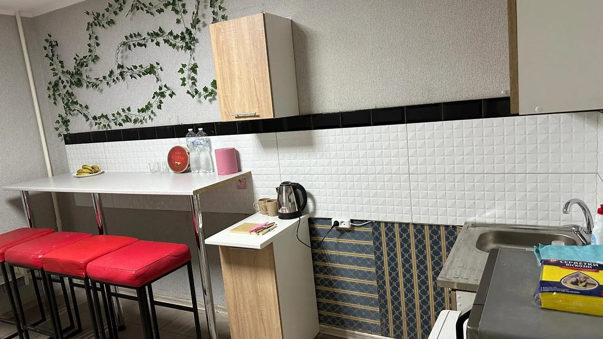 Ararat-Poznyaki Hostel كييف