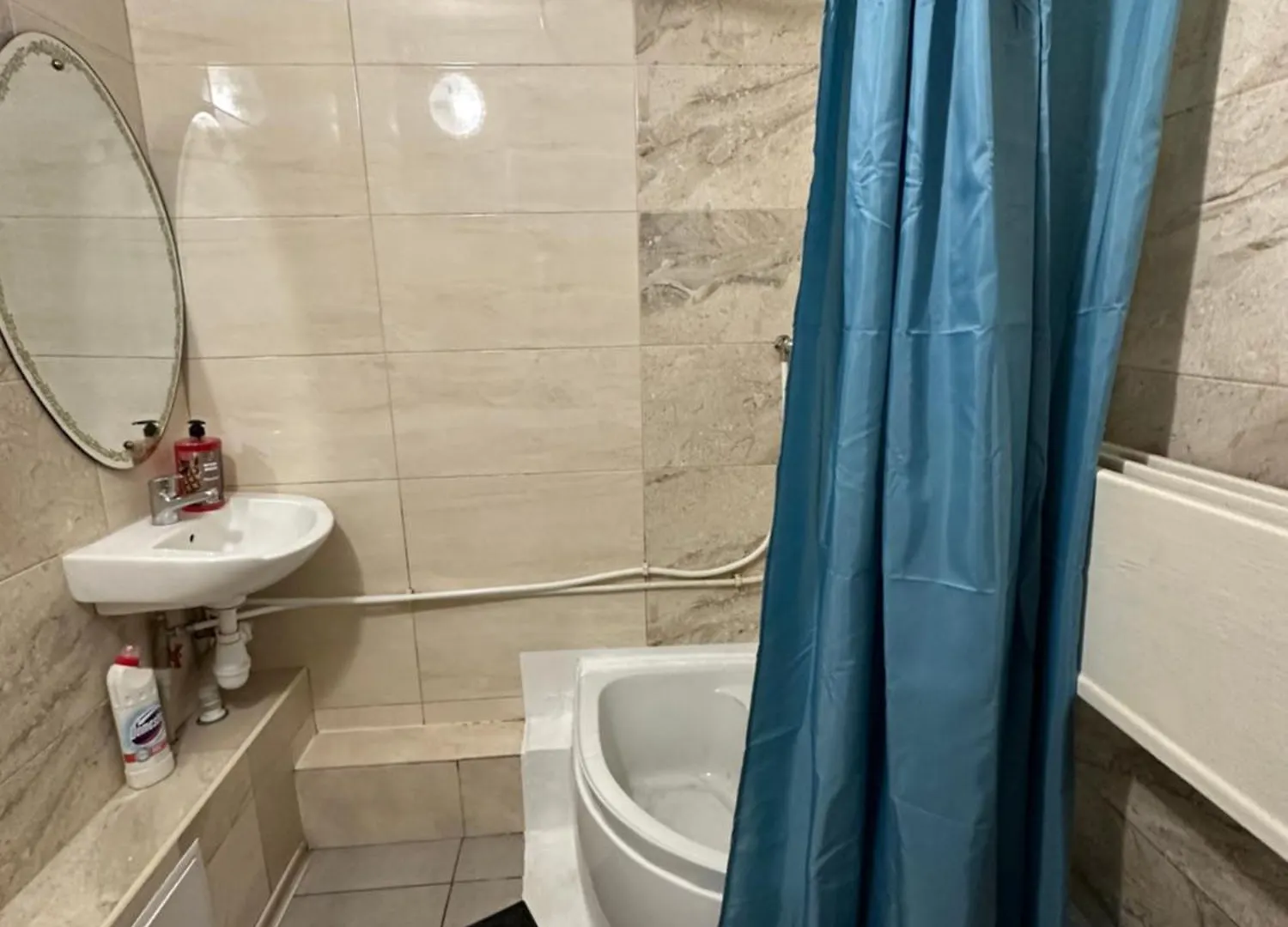 Ararat-Poznyaki Hostel Kiev Ucraina
